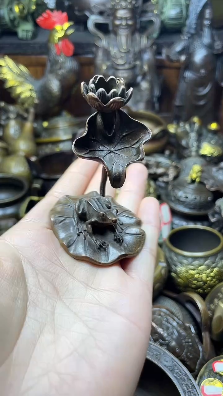 闪购链接，点击下单，有运费险，铜摆件