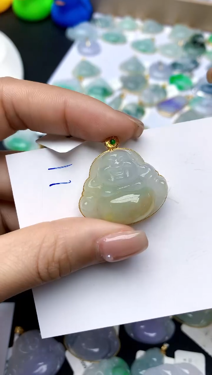 【闪购商品】翡翠颈饰18K金镶嵌天然A货翡翠