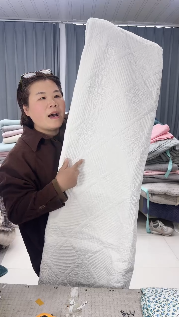 棉白色菱形格2.4*2.7纯棉