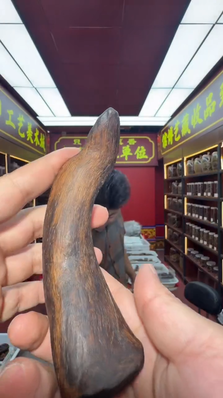 沉香吊坠多样性发一