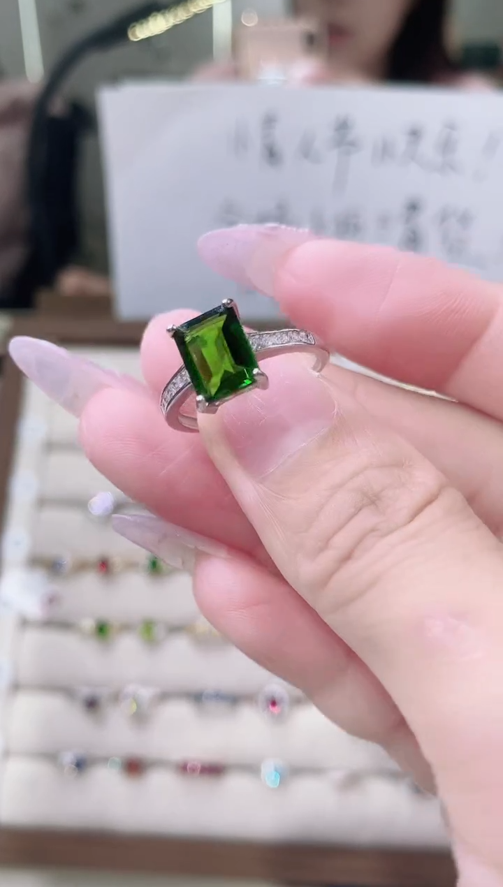 【闪购商品】透辉石戒指银S925镶嵌125-1
