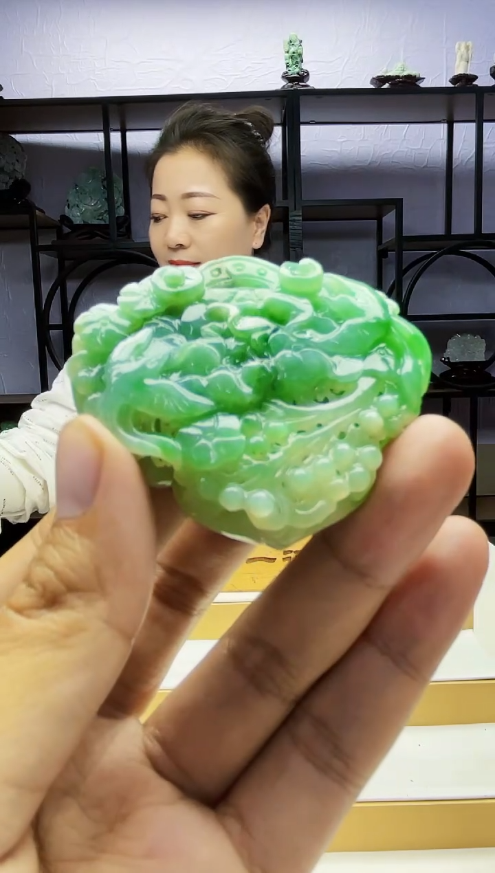 【闪购商品】定制翡翠未镶嵌毛货01150100