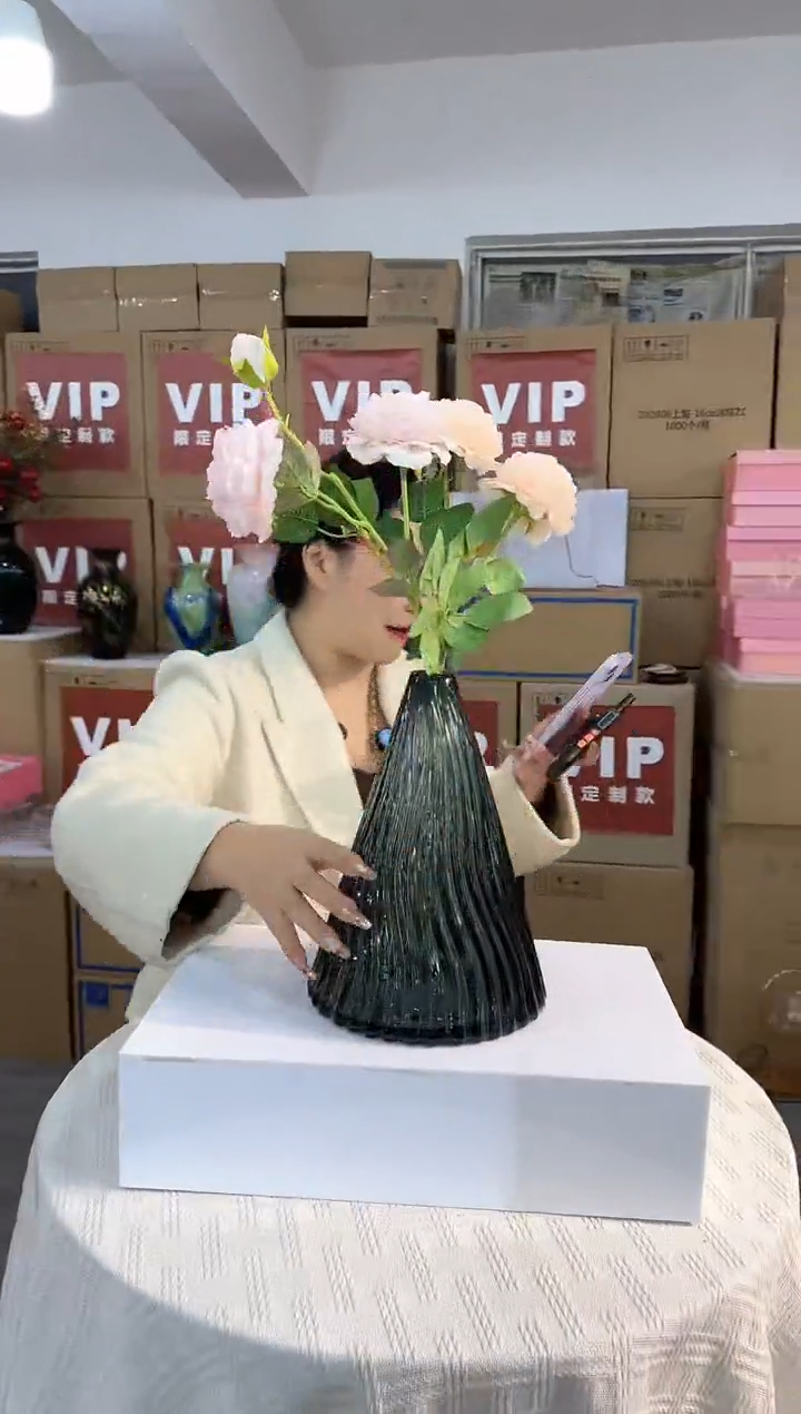 【闪购商品】无铅玻璃玖月花器G-品31