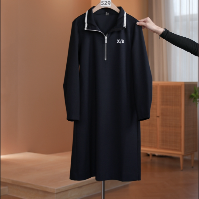 【529】藏蓝色休闲运动风连衣裙