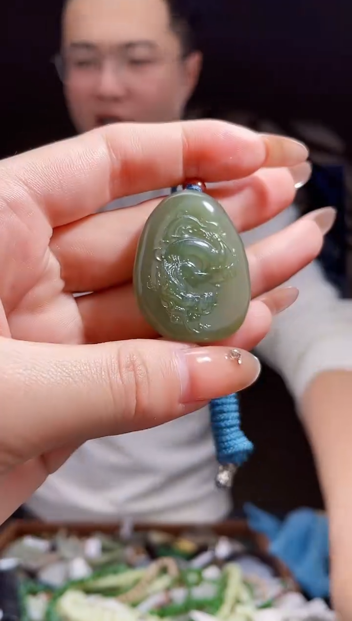 【闪购商品】和田玉颈饰未镶嵌拍一发一
