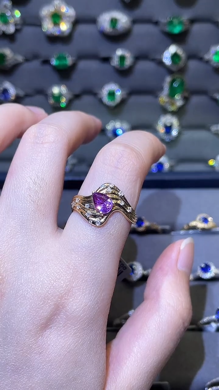 彩色蓝宝石戒指18K金镶嵌无烧1ct