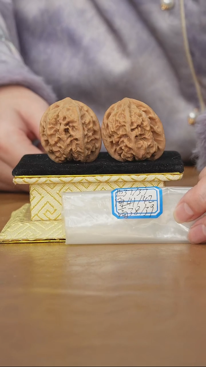 把件文玩核桃马蹄