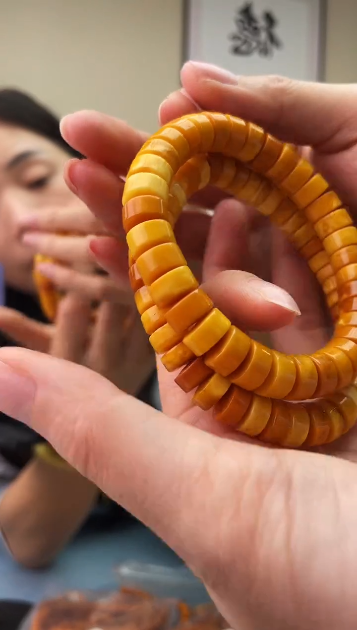 琥珀未镶嵌珠宝奇石T014 10假一罚十，多样性发一件