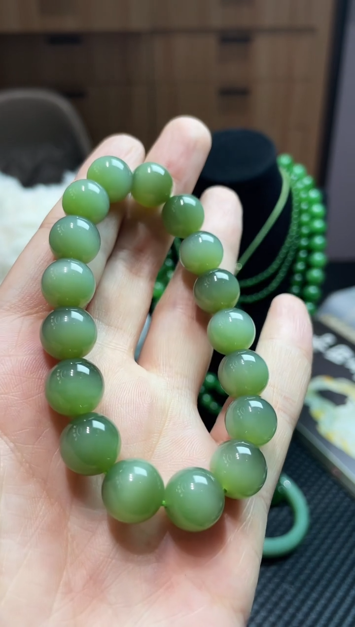 颈饰未镶嵌和田玉和田玉碧玉猫眼手串12mm