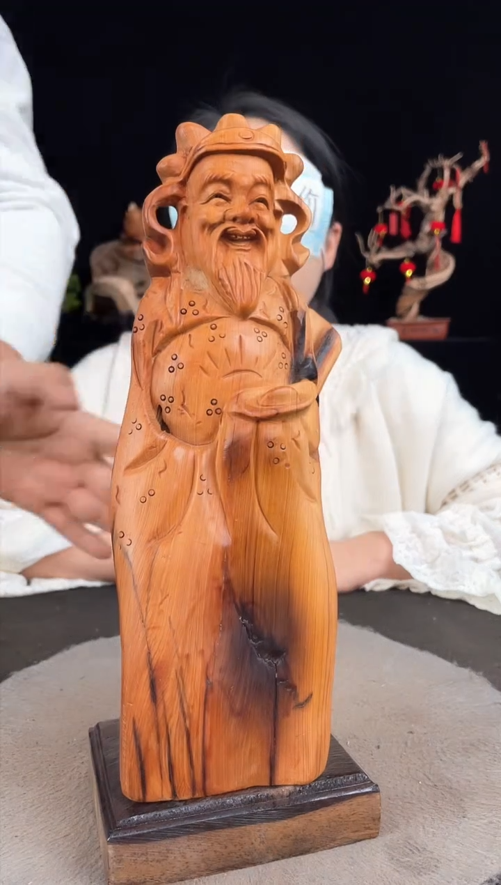 【闪购商品】柏木（崖柏）其他手工摆件,先抢先得!