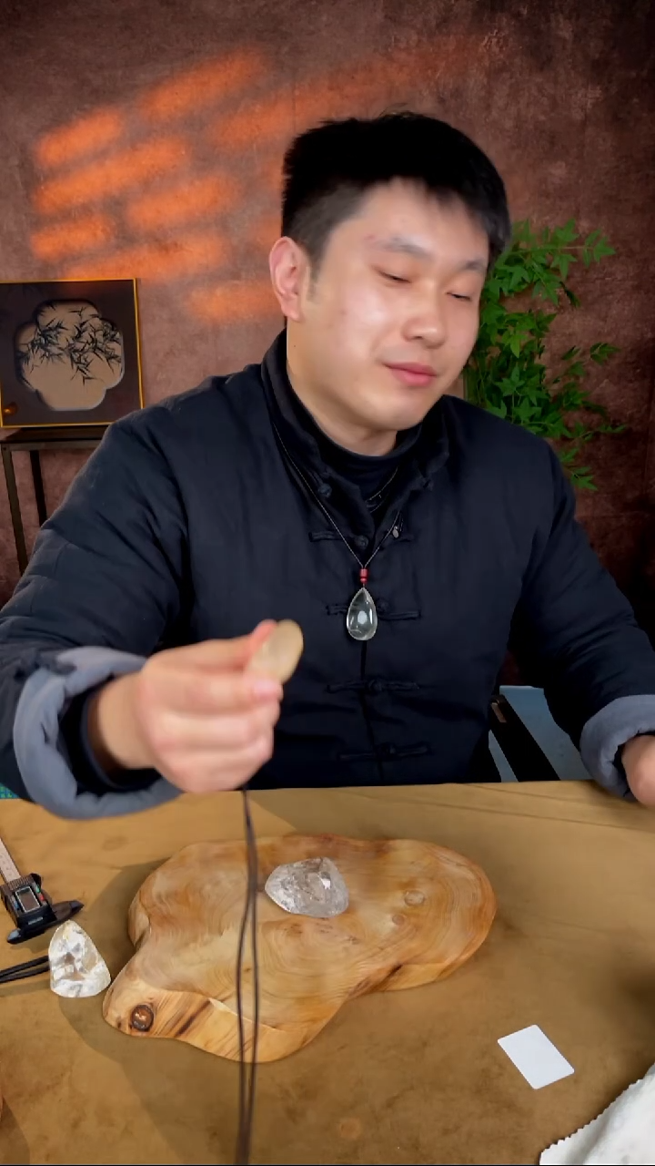 水晶摆件未镶嵌27