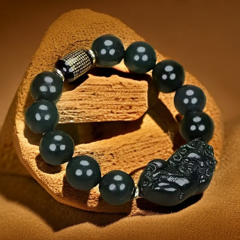 新疆和田玉貔貅手串男士青玉圆珠手串正品保证油青玉石手串情侣款