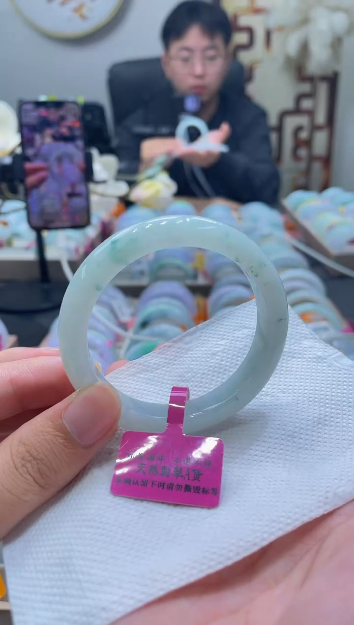 未镶嵌手镯翡翠217-54