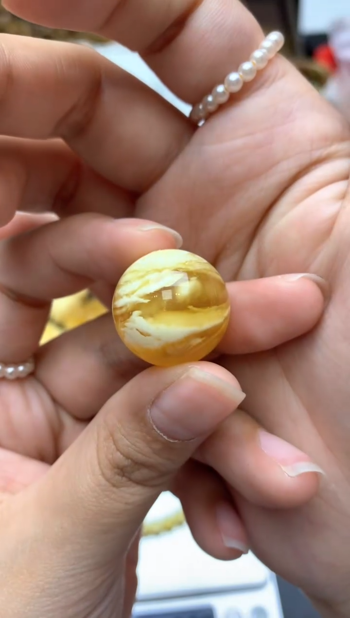 【闪购商品】琥珀珠宝奇石未镶嵌087琥珀蜜蜡花粉有纹小坑介意勿拍