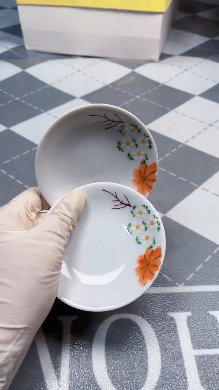 瓷片陶瓷如图所示周边