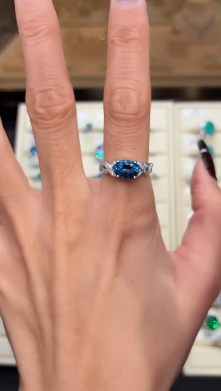 银S925镶嵌戒圈海蓝宝石00000