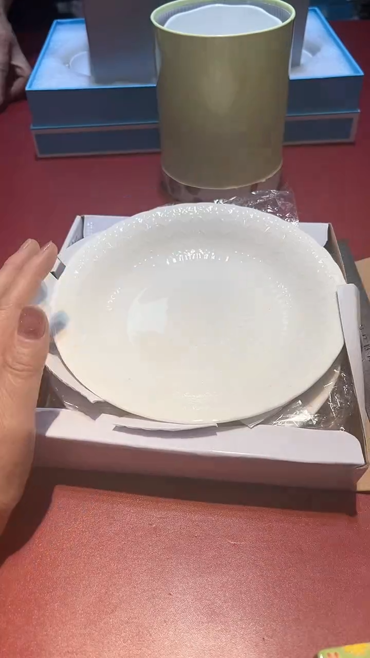 【闪购商品】瓷片锅碗瓢盆一件不剩