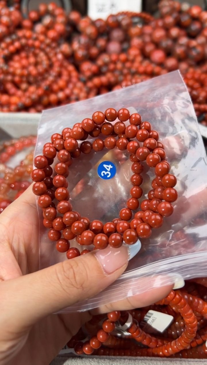 未镶嵌手串南红玛瑙6+