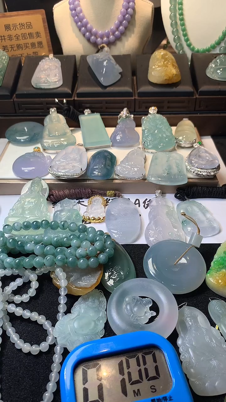 未镶嵌定制翡翠人***～   3906毛货不退不换