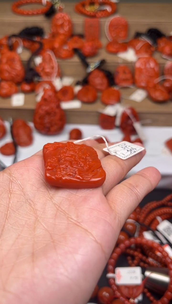 【闪购商品】南红玛瑙珠宝奇石未镶嵌625