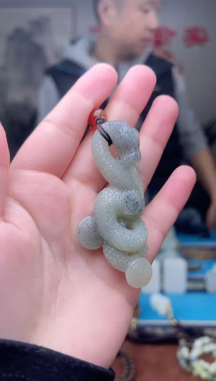 【闪购商品】和田玉未镶嵌挂件1