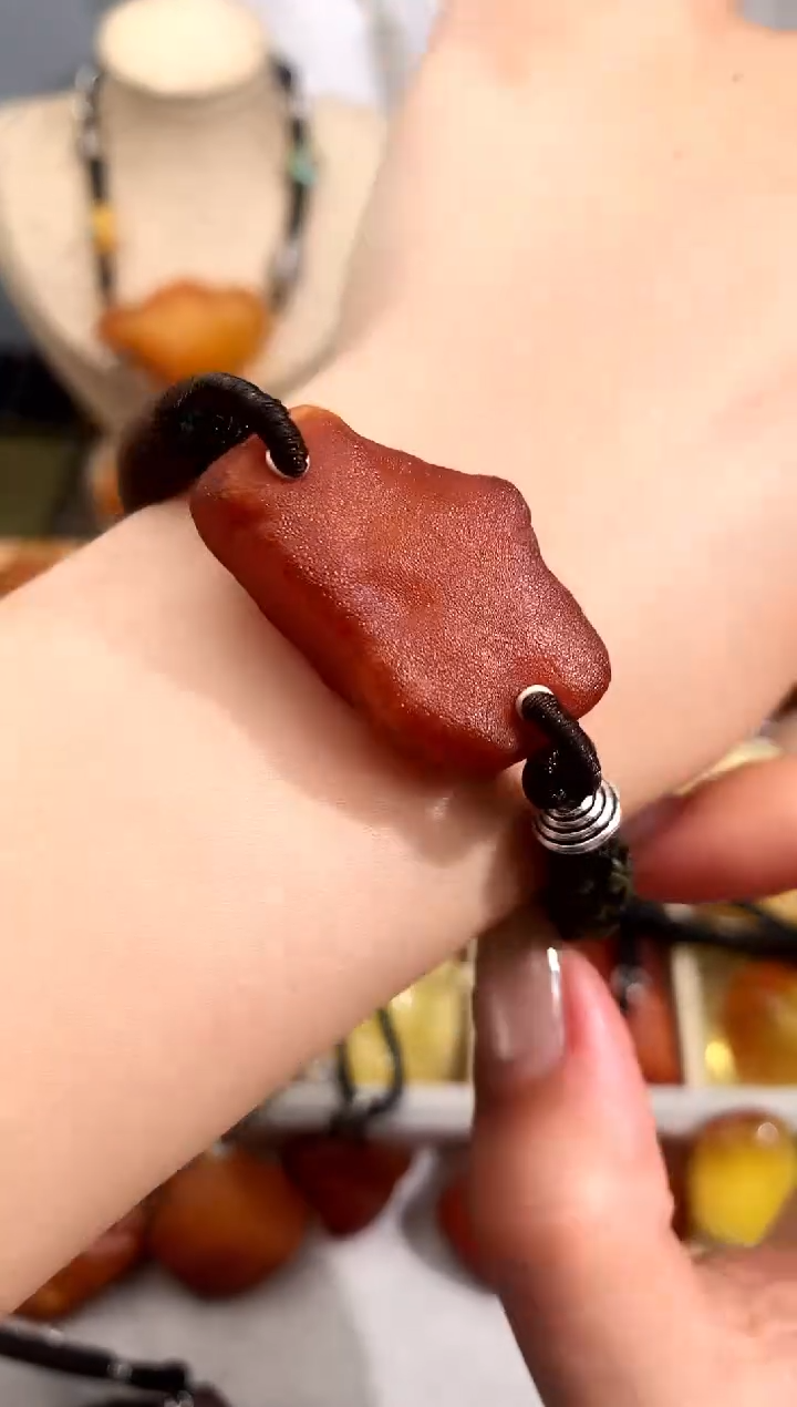 【闪购商品】蜜蜡裸石未镶嵌似玉