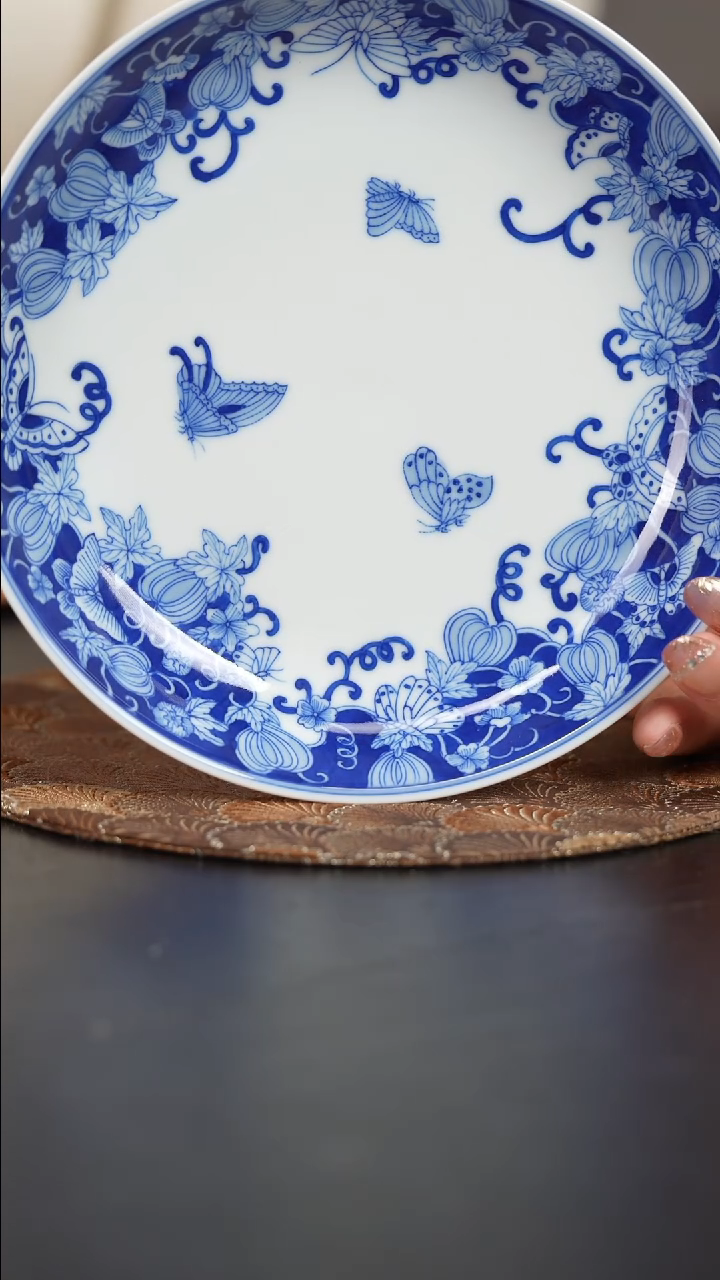 【闪购商品】杯看山柴窑青花蝴蝶