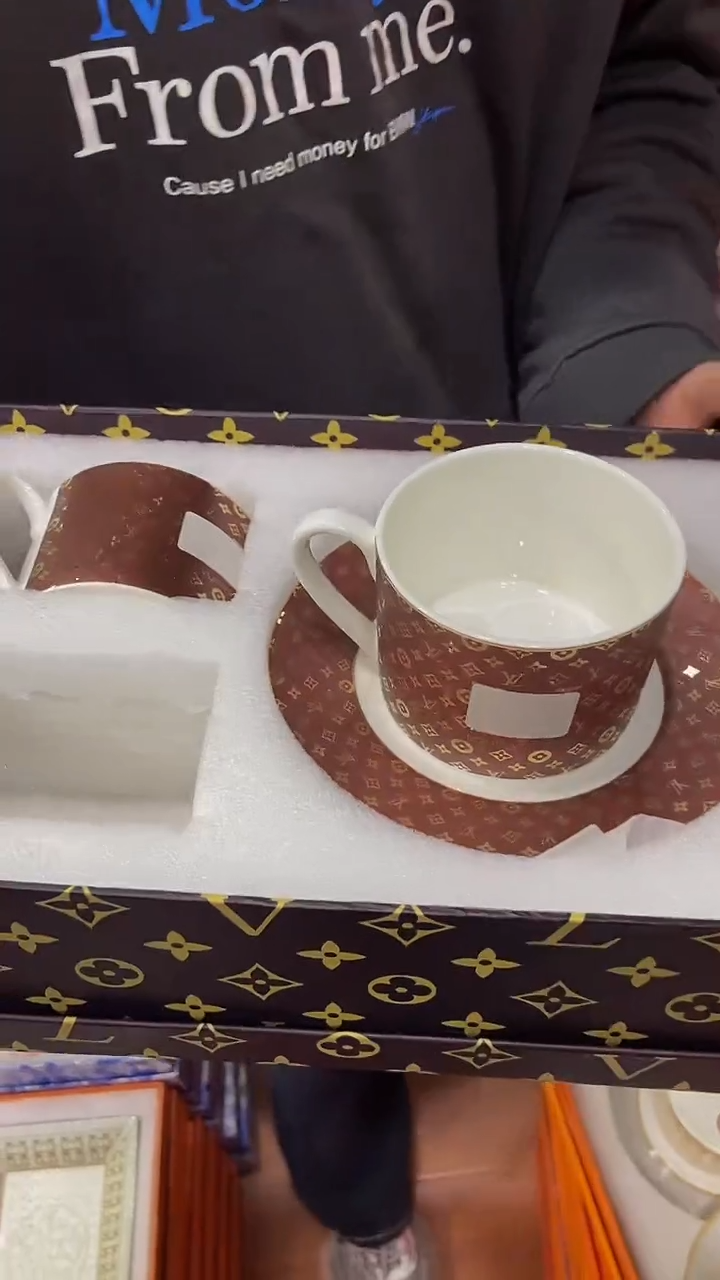 【闪购商品】鸿辉家品牌瓷器，京东包邮！