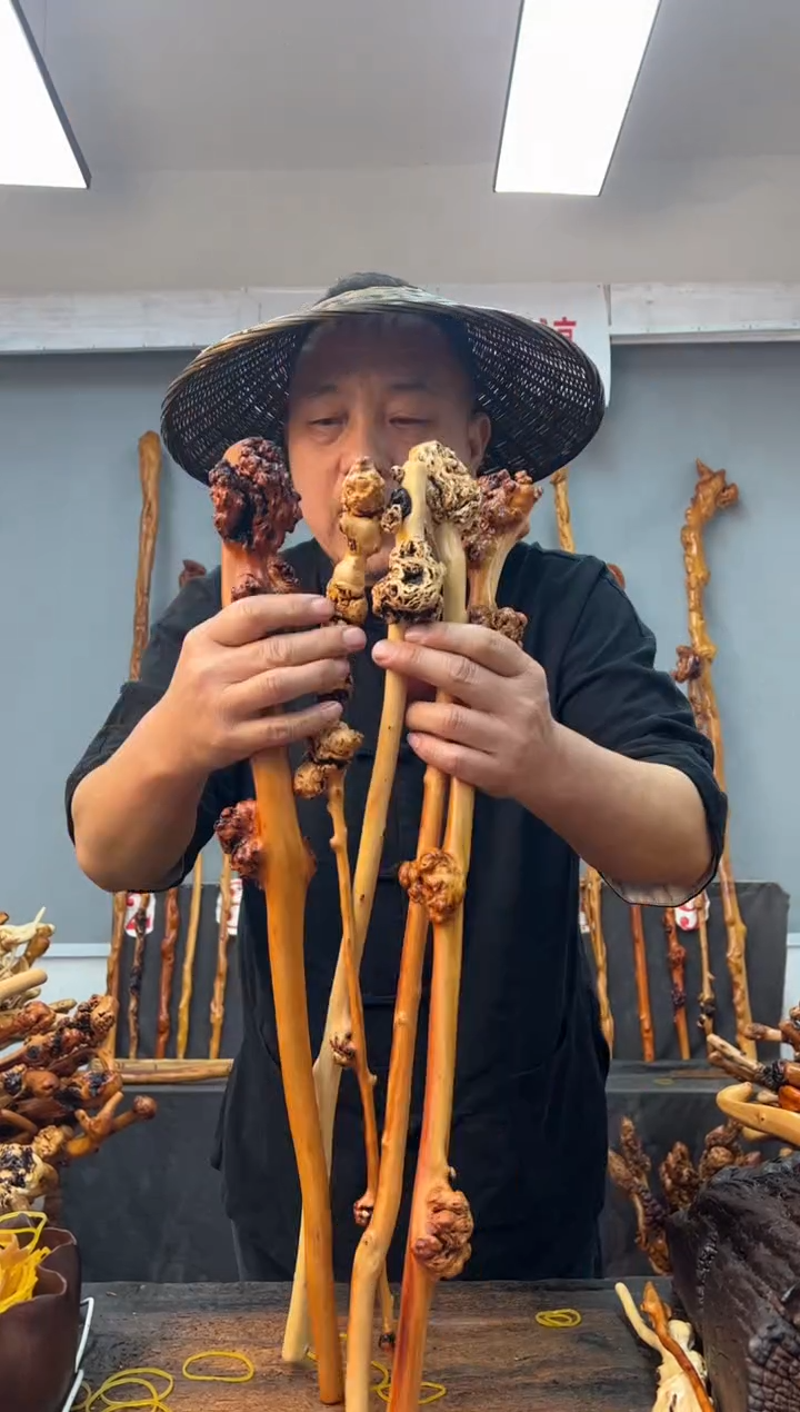 【闪购商品】黑果木其他黑果木761