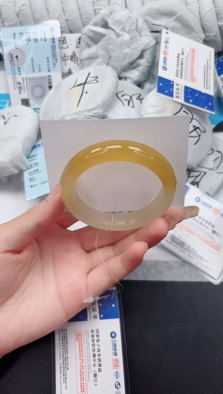 石英质玉手镯未镶嵌315-56.2HL B