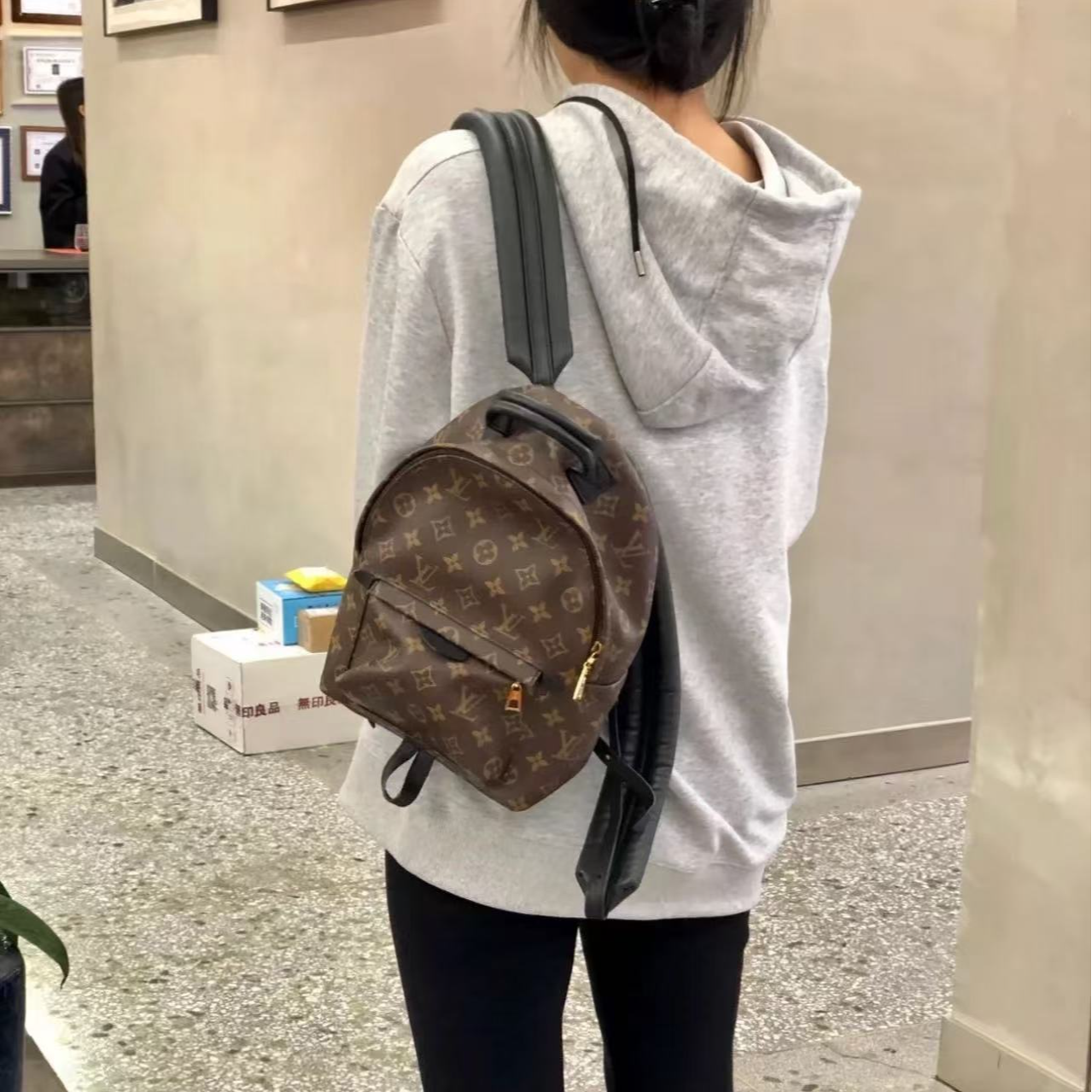95新 LouisVuitton/路易威登 坤球奢选lv小号双肩包