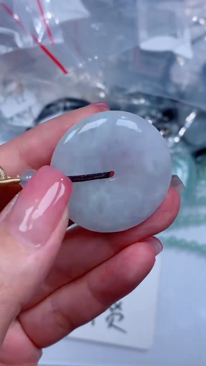 翡翠未镶嵌颈饰吊坠