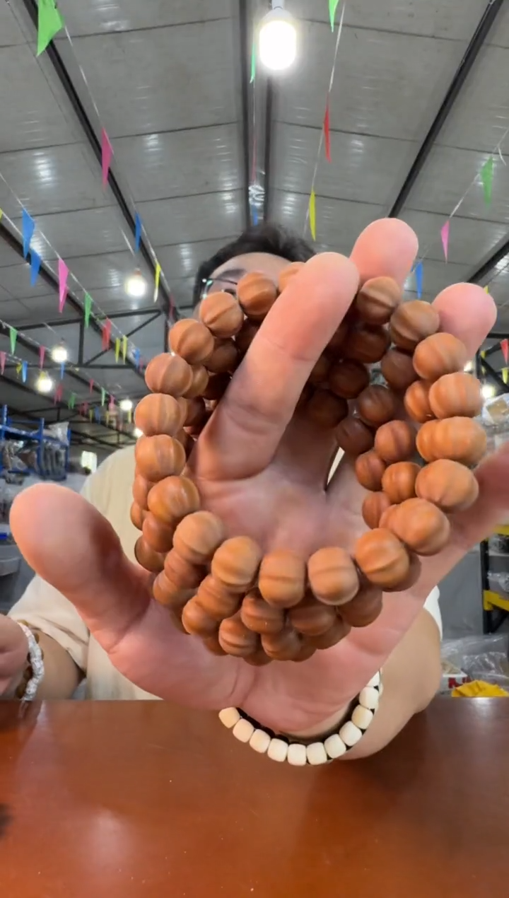 猴头核桃吊坠E19猴头手串