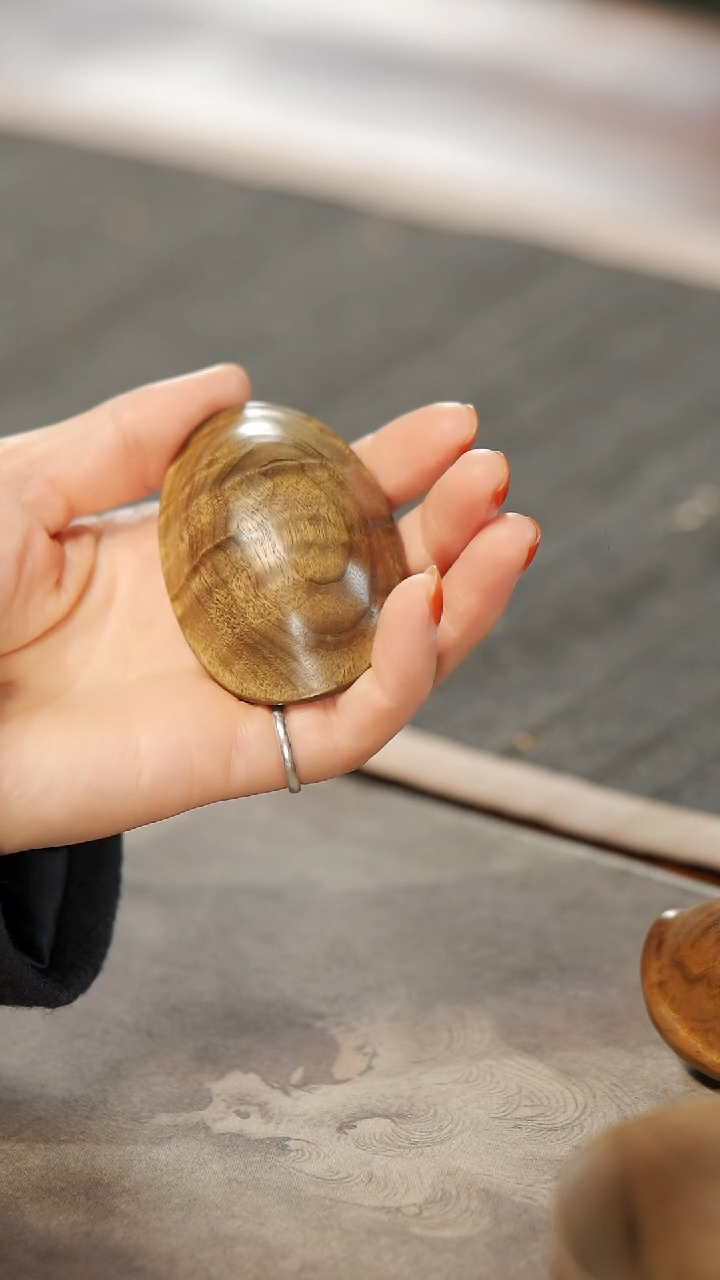 【闪购商品】金丝楠木雕399手工富甲把玩件