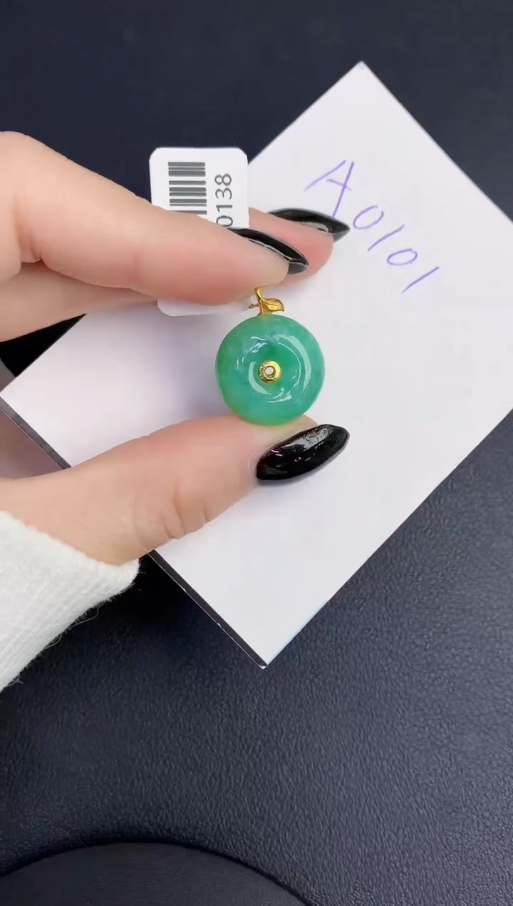 【闪购商品】翡翠颈饰18K金镶嵌000000000