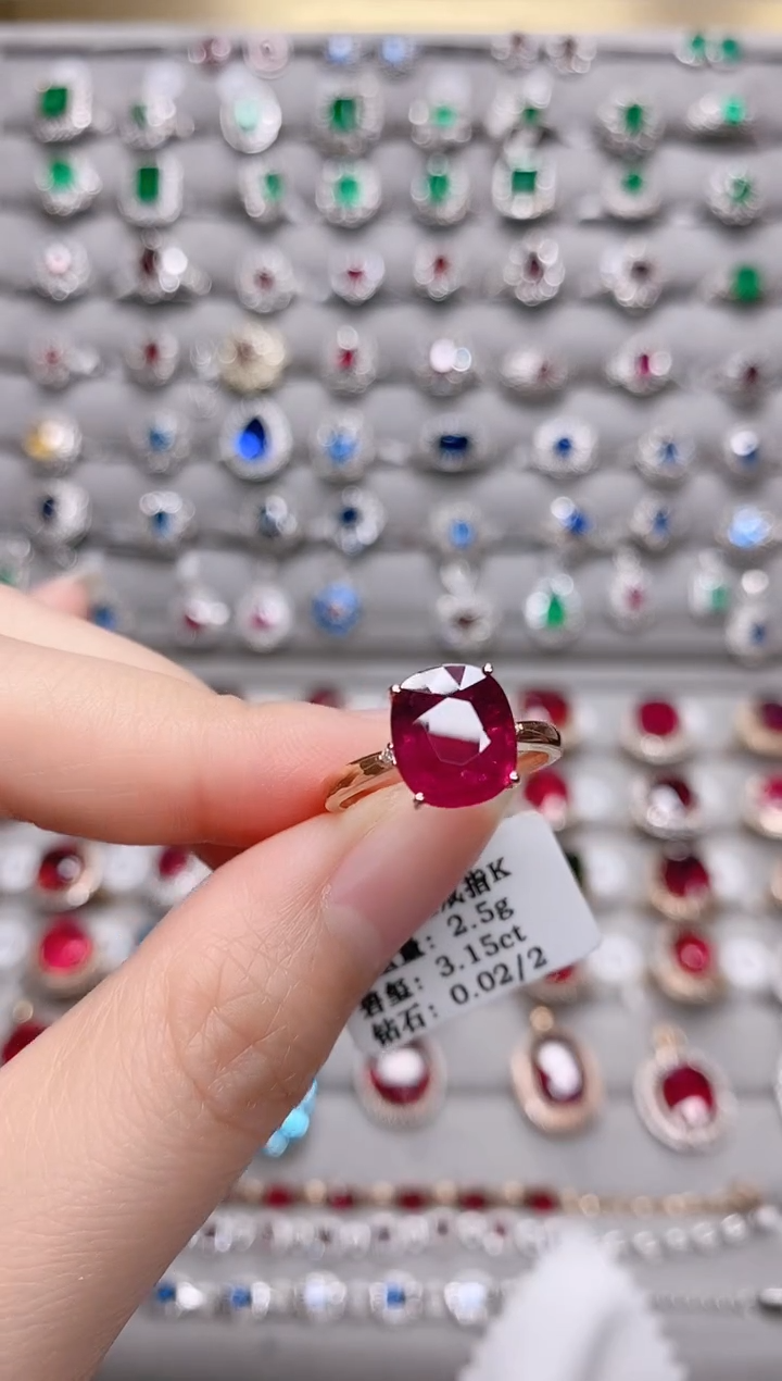 【闪购商品】红色碧玺18K金戒指18K金镶嵌.