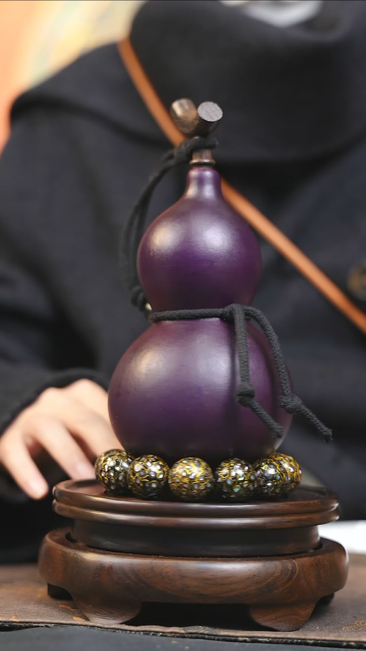 【闪购商品】YQ218大漆酒葫芦不包手串及旋转底座