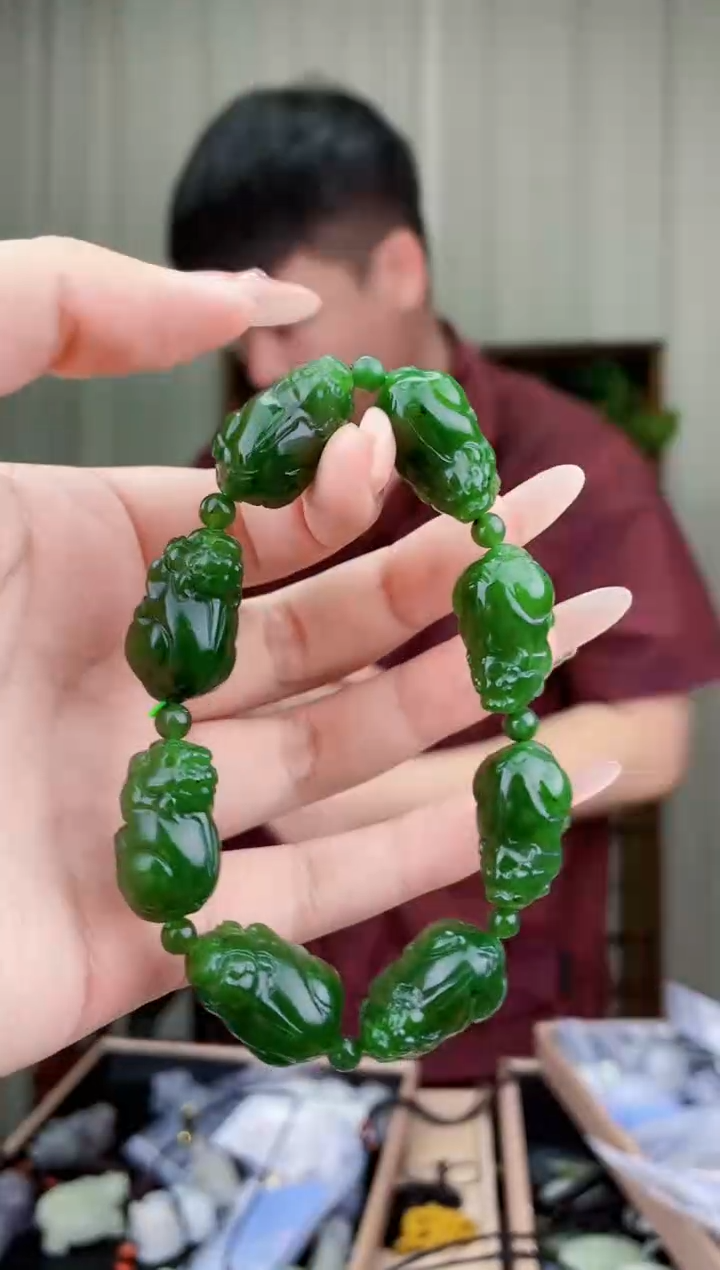 和田玉未镶嵌挂件拍一发一，多样性发货