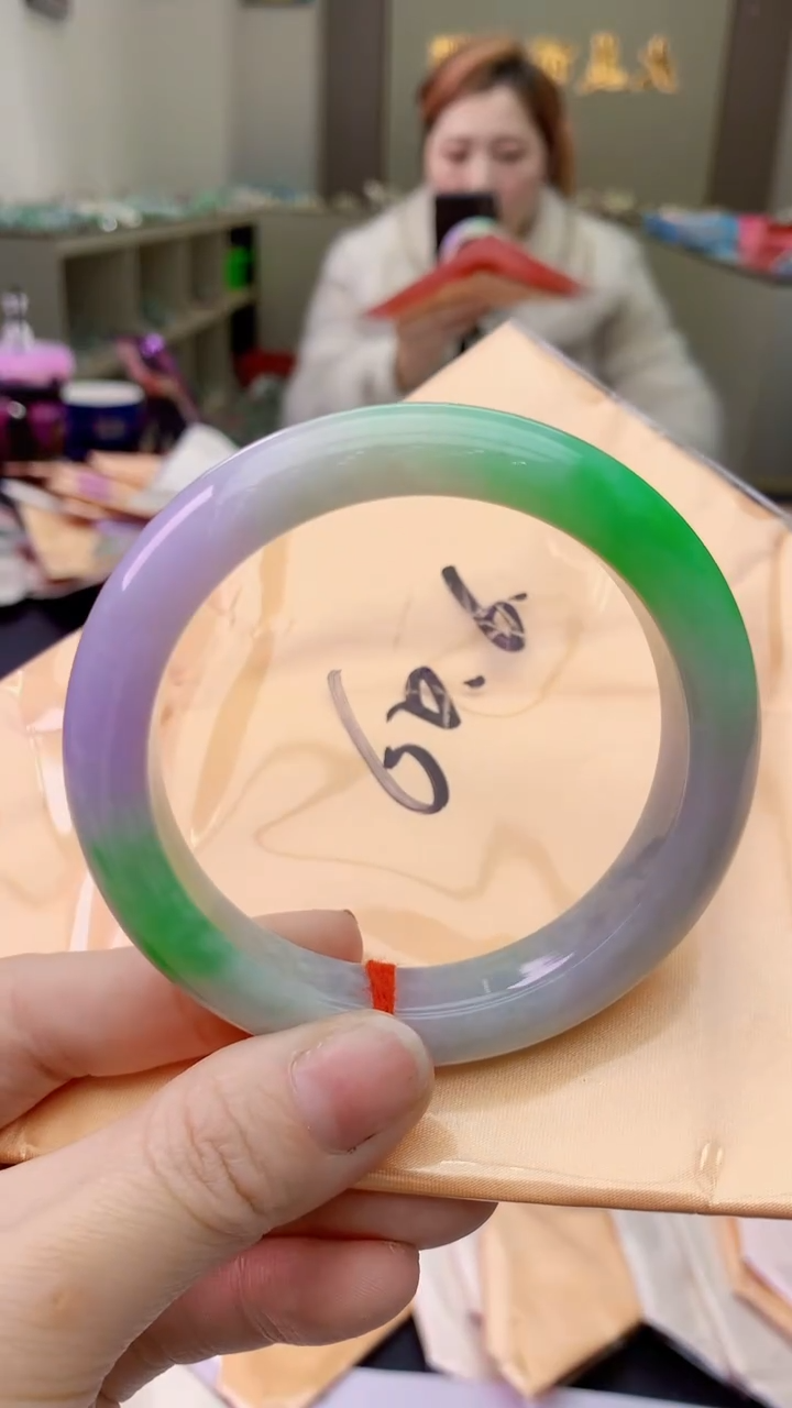 【闪购商品】翡翠手镯未镶嵌0850944739