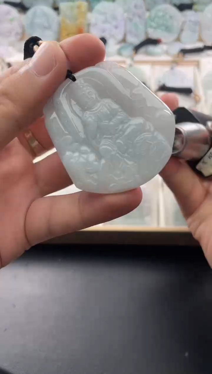 颈饰未镶嵌翡翠25/10/26/.89