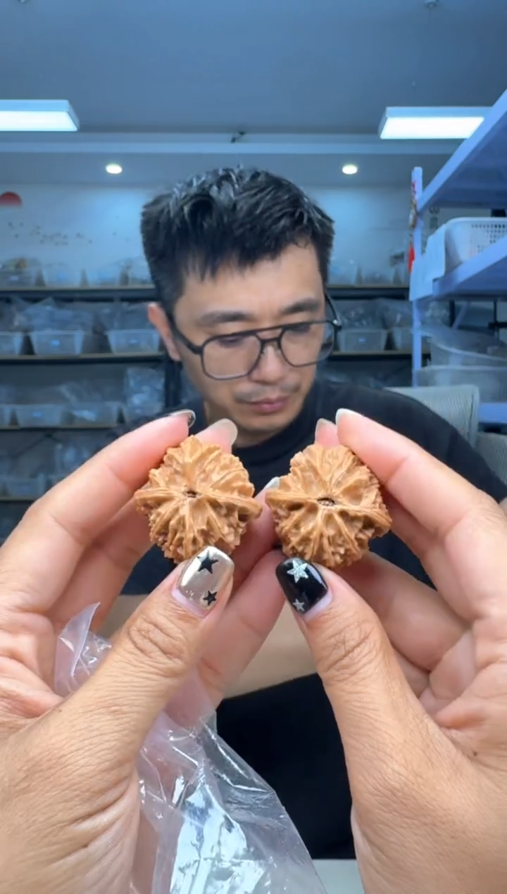 文玩核桃把件36老款灯笼