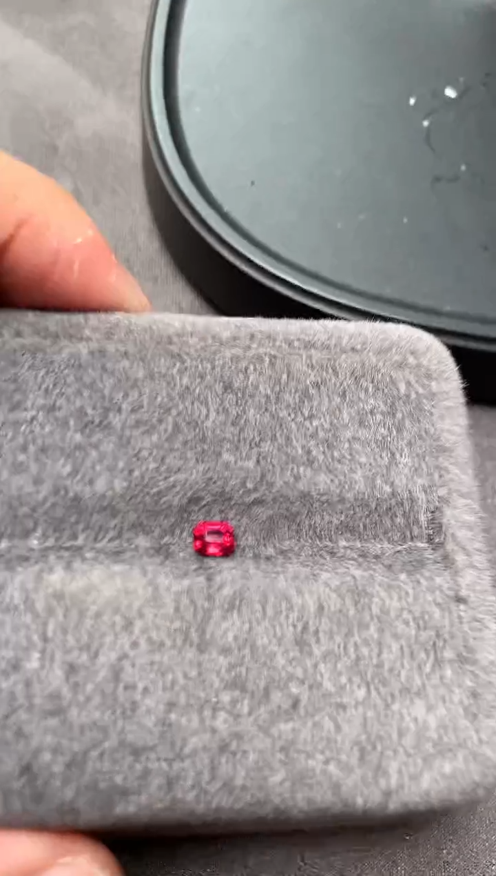 【闪购商品】尖晶石裸石未镶嵌a-300 0.4ct