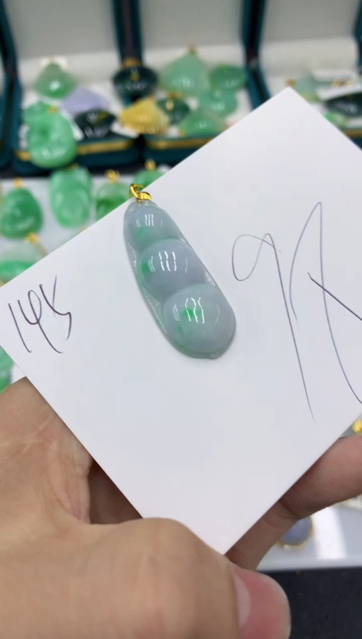 【闪购商品】翡翠颈饰18K金镶嵌号链接11111