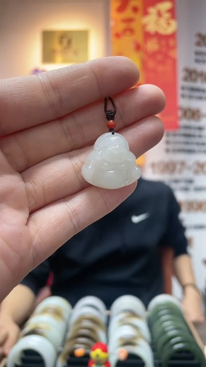 【闪购商品】和田玉颈饰未镶嵌佛公挂件一件