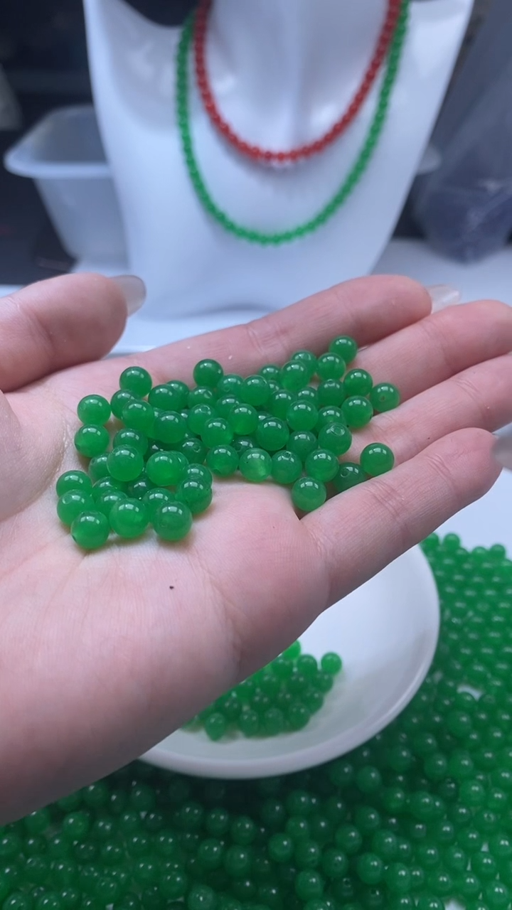 颈饰未镶嵌石英质玉w2083苹果绿6mm*16颗