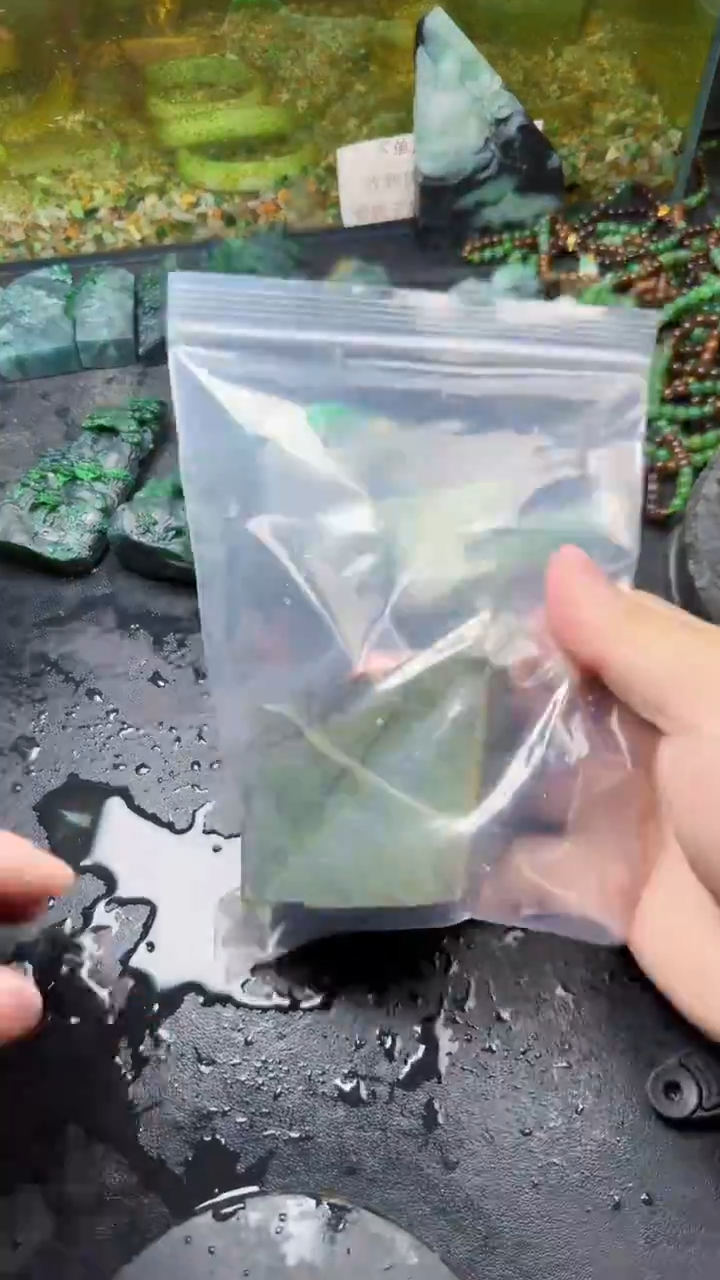 【闪购商品】翡翠颈饰未镶嵌117天然翡翠