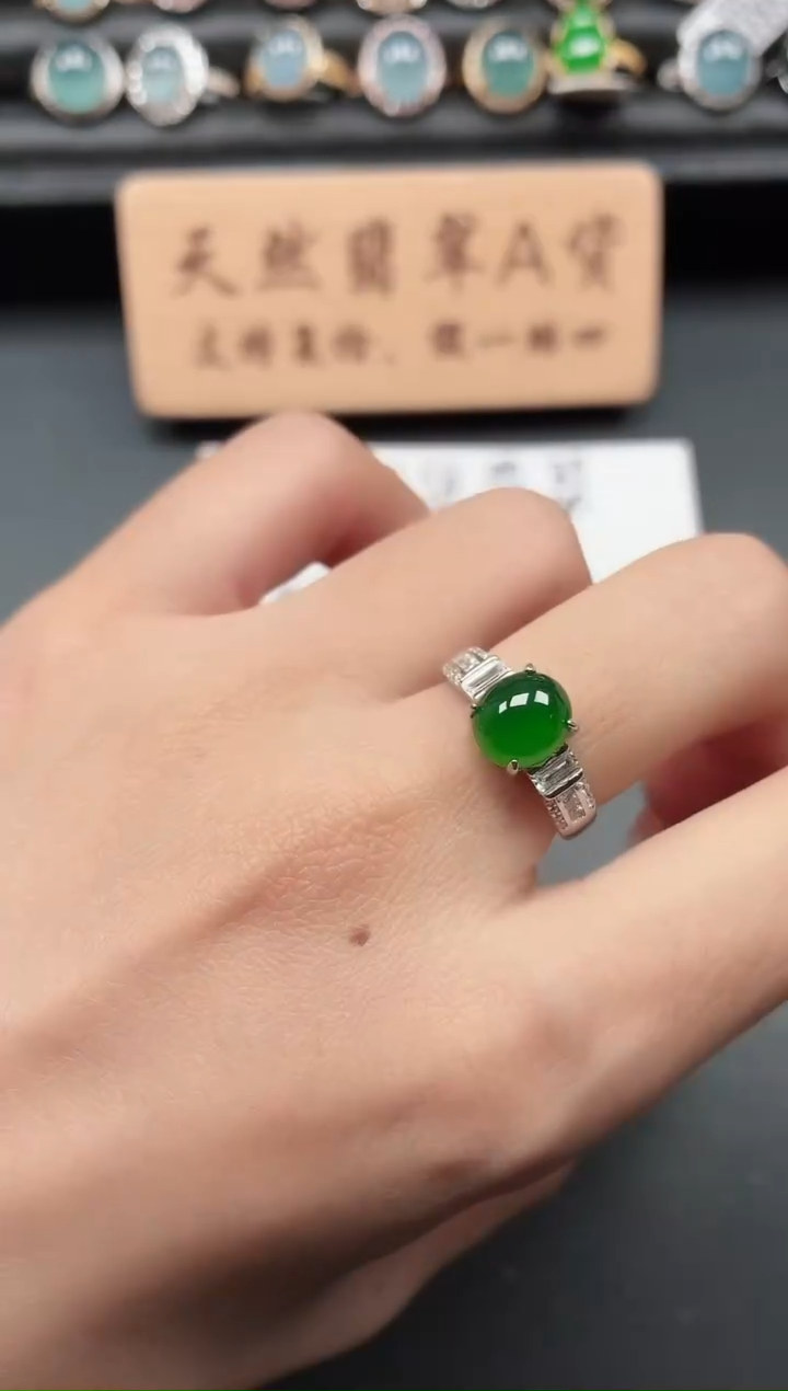 银S925镶嵌戒指翡翠111