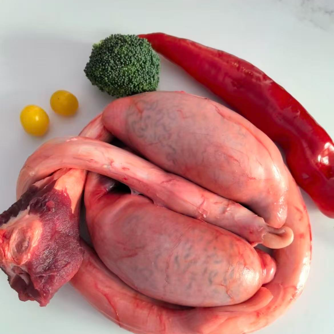 【买一套送一套】新鲜黄牛鞭两鞭四蛋