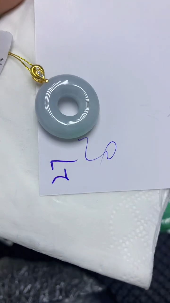 颈饰未镶嵌翡翠缅甸A货翡翠