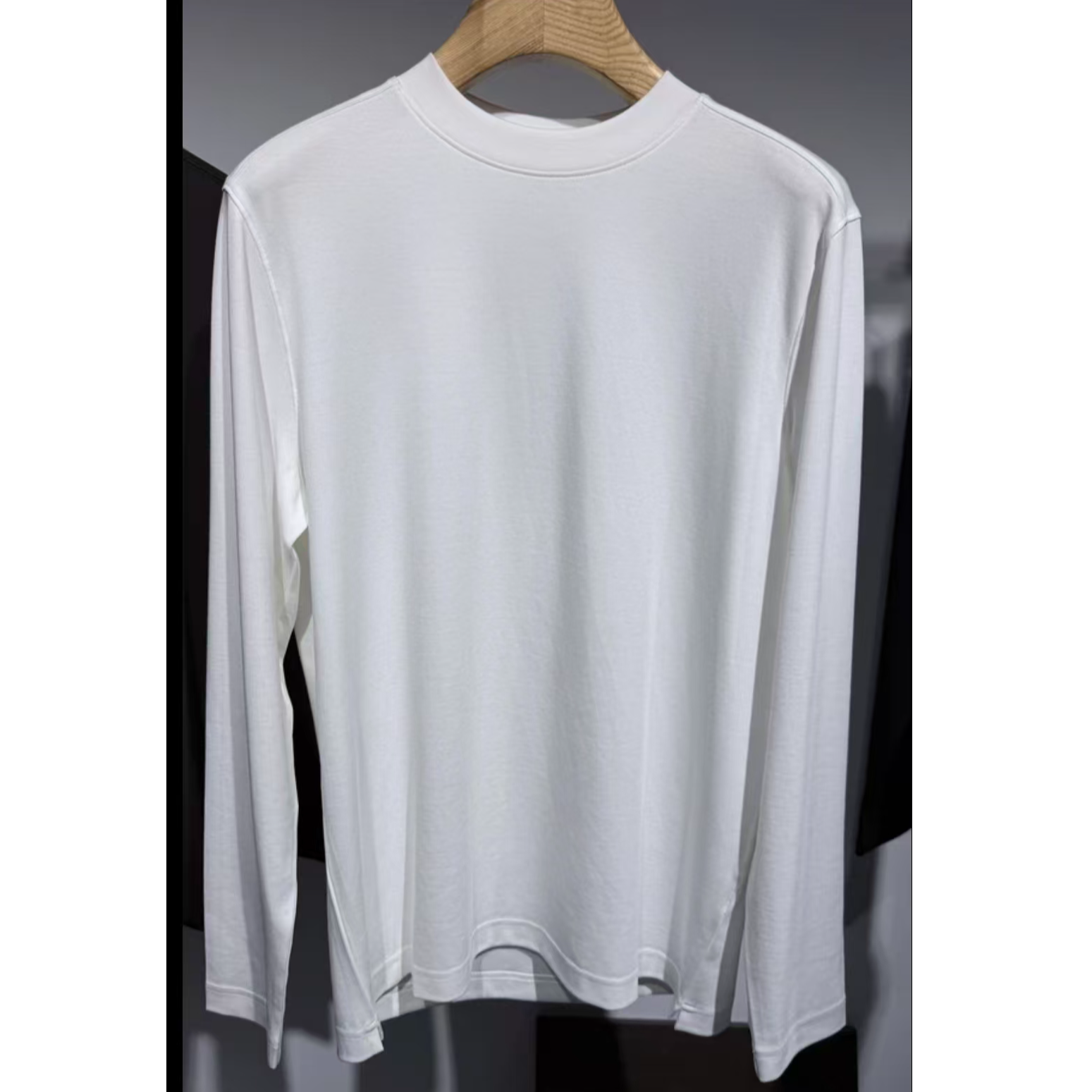 SANFOTO秋季男士基础款长袖马鞍肩圆领T恤   119简约休闲百搭